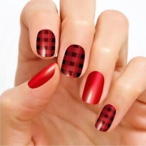 Color Street Good Girls Gone Plaid Nail Strips Red Plaid